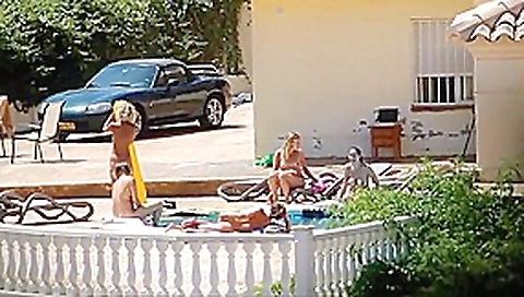Holiday nudists 03 Holiday nudists 03