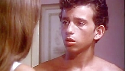 Ophelia Shtruhl,Anat Atzmon in Eskimo Limon (Israel 2178)