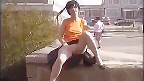 flashing in public flashing in public