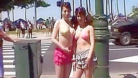 JAV girls fun public 5 JAV girls fun public 5