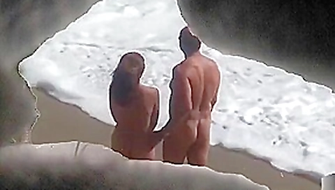 Naturists Real Couples In The Beach Naturists Real Couples In The Beach