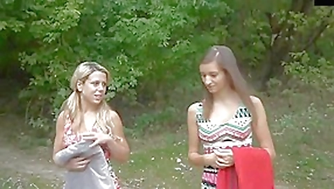 Having fun with 2 college girl Having fun with 2 college girl