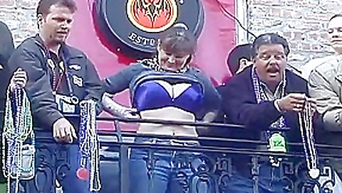 Wild Girls Get Naked In Public Wild Girls Get Naked In Public