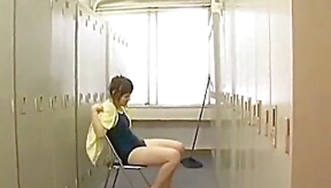 Japanese Girl Humping in Swimsuit Japanese Girl Humping in Swimsuit