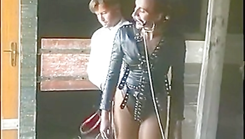 Fetish girls goes pony ride Fetish girls goes pony ride