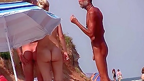 Vignettes on a nude beach 18 Vignettes on a nude beach 18