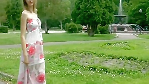 Anya - nude angel in public park Anya - nude angel in public park