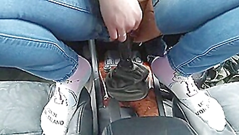 Car fuck gear shifter volvo fick woman mit jeans neu Car fuck gear shifter volvo fick woman mit jeans neu