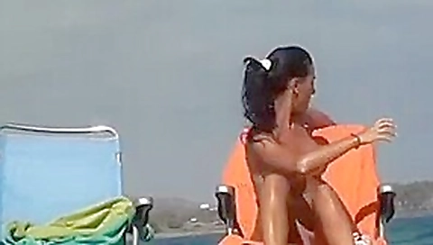 Nude beach - busty babes pussy views Nude beach - busty babes pussy views