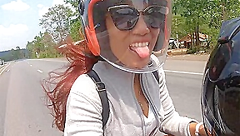 Big butt Thai amateur teen 18+ girlfriend hot sex in public in a coffee shop