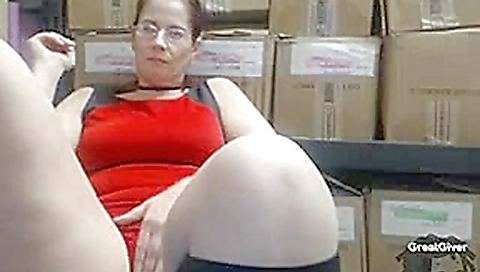 Adult cam video with chubby brunette masturbating Adult cam video with chubby brunette masturbating