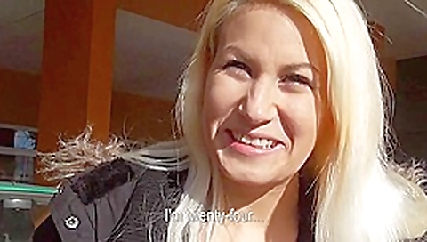 Ravishing beautys tight fuck hole Ravishing beautys tight fuck hole